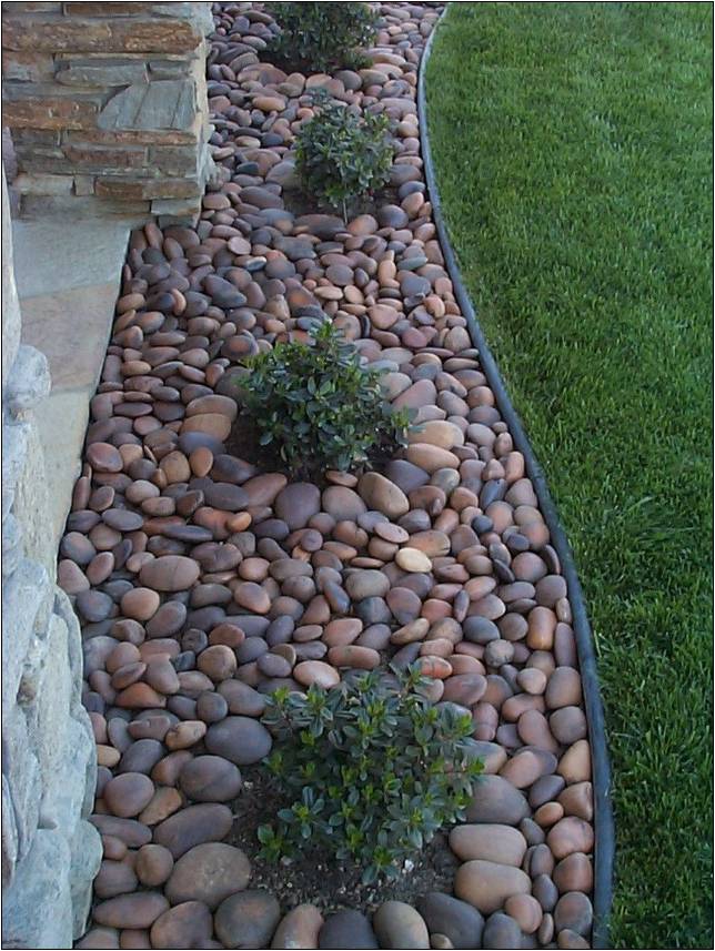 How To Estimate River Rock Landscaping